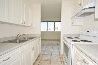 1040 Kinau St in Honolulu, HI - Foto de edificio - Building Photo