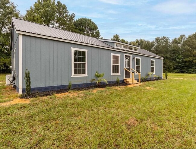 19525 FM 2767 in Winona, TX - Building Photo - Building Photo