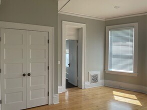22 W 3rd St in Corning, NY - Foto de edificio - Building Photo
