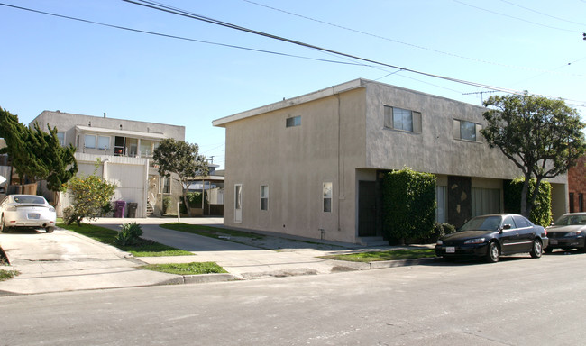 1400-1408 Freeman Ave in Long Beach, CA - Building Photo - Building Photo