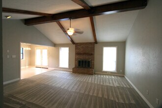 7703 Sherman Ct in College Station, TX - Building Photo - Building Photo