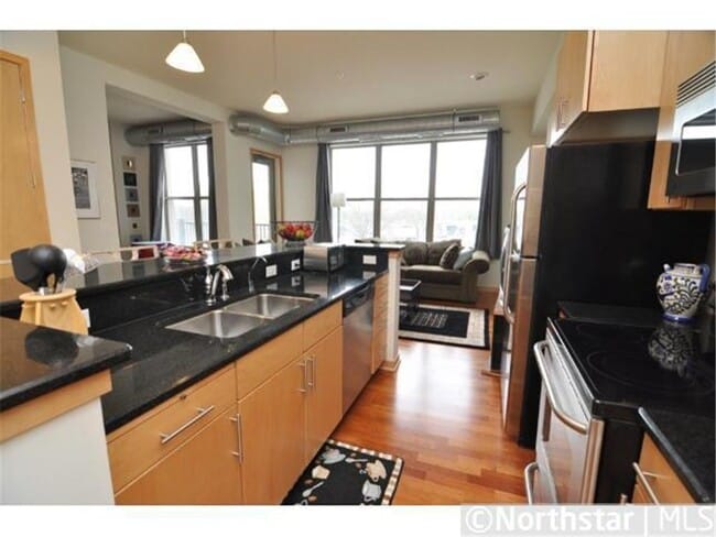 3640 Wooddale Ave S in Minneapolis, MN - Building Photo - Building Photo