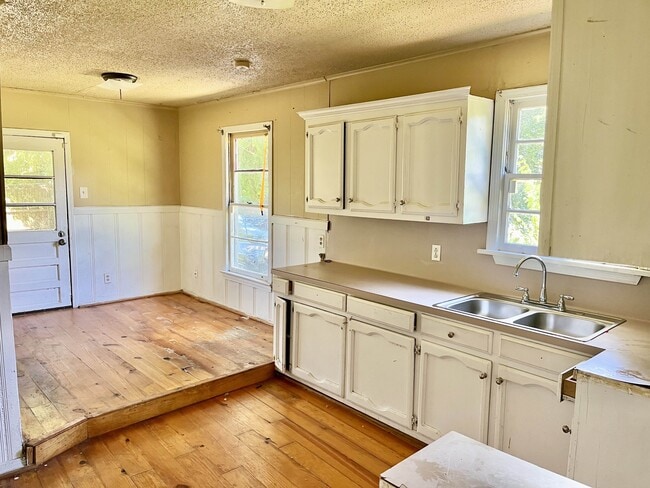 property at 5967 Byron Ave