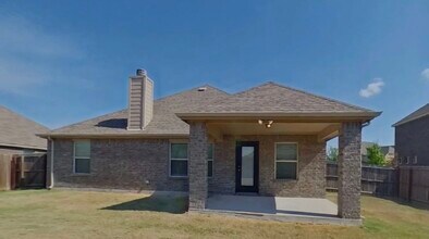 126 Acadia Ln in Forney, TX - Building Photo - Building Photo
