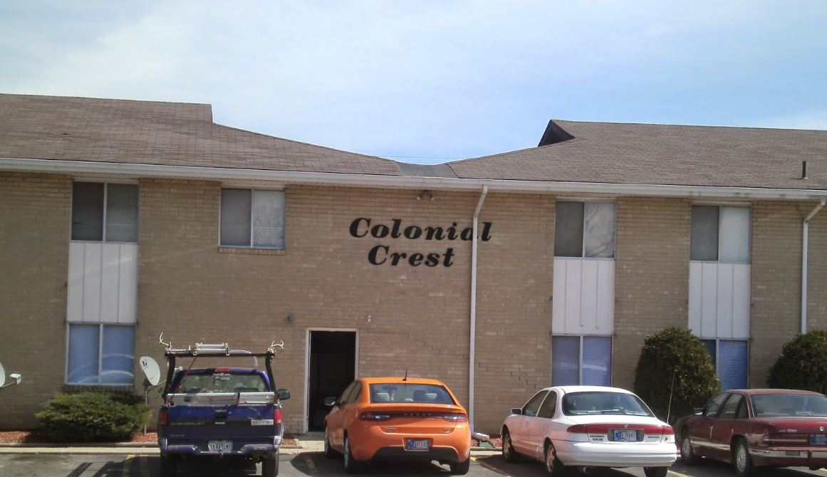 Colonial Crest Apartments in Gas City, IN - Building Photo