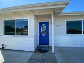 3591 Nina St in Oceanside, CA - Building Photo - Building Photo