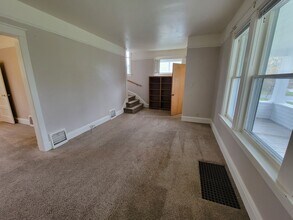 107 Norton St in Duluth, MN - Building Photo - Building Photo