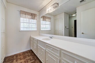 4002 Portsmouth St in Houston, TX - Building Photo - Building Photo