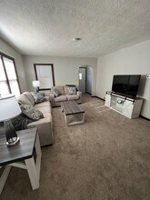 1412 S Cliff Ave in Sioux Falls, SD - Building Photo - Building Photo