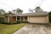 5235 Beechnut St photo'