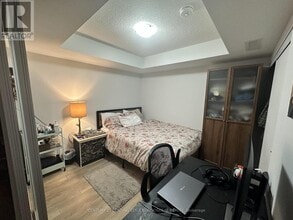 20 Meadowglen Pl in Toronto, ON - Building Photo - Building Photo