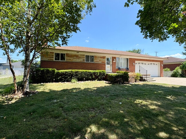property at 2044 Arcola St