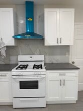 53 Southview St in Waterbury, CT - Building Photo - Building Photo