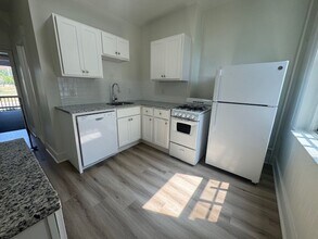 5106 Baum Blvd in Pittsburgh, PA - Building Photo - Building Photo