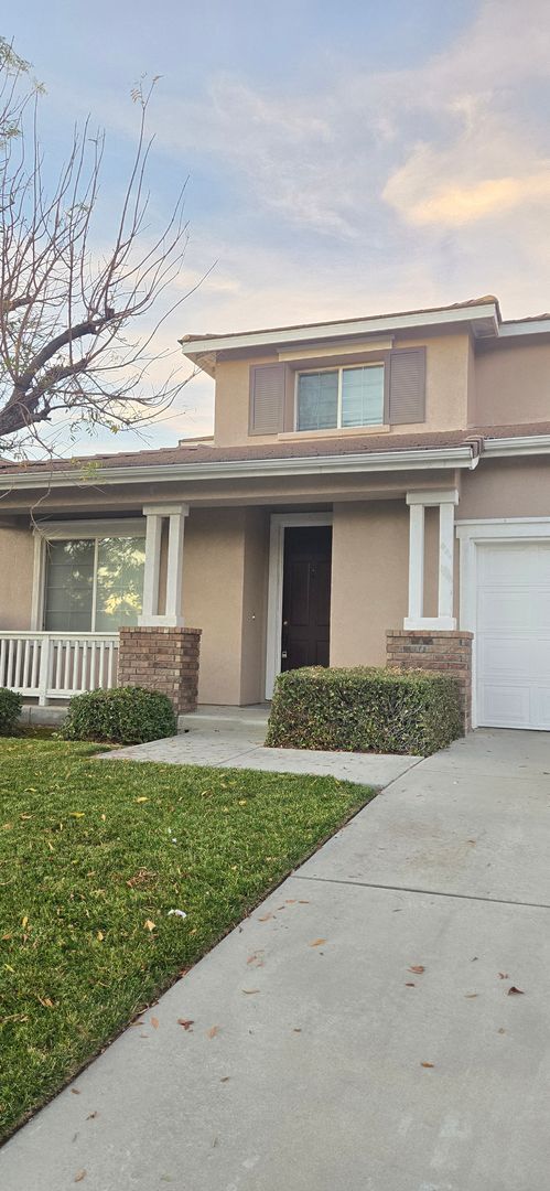 1649 Valley Falls Ave in Redlands, CA - Building Photo - Building Photo