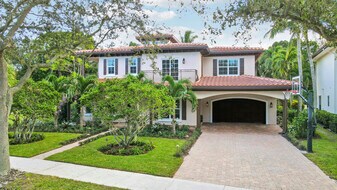 142 Segovia Way in Jupiter, FL - Building Photo