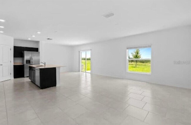 669 Reggie Rd in Winter Haven, FL - Building Photo - Building Photo