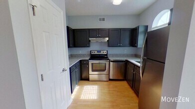 725 Bragg Dr-Unit -Unit B in Wilmington, NC - Building Photo - Building Photo