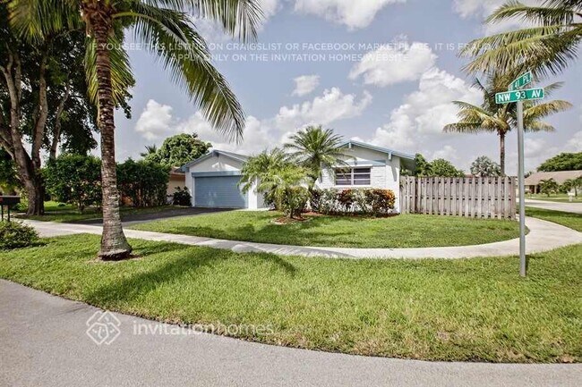 4051 NW 93rd Ave in Sunrise, FL - Building Photo - Building Photo