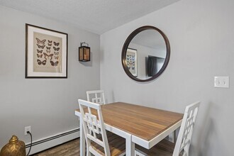 201 Cocheco Ct in Dover, NH - Building Photo - Building Photo