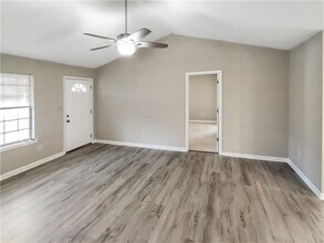 220 Peach Forest Pl in Douglasville, GA - Building Photo - Building Photo