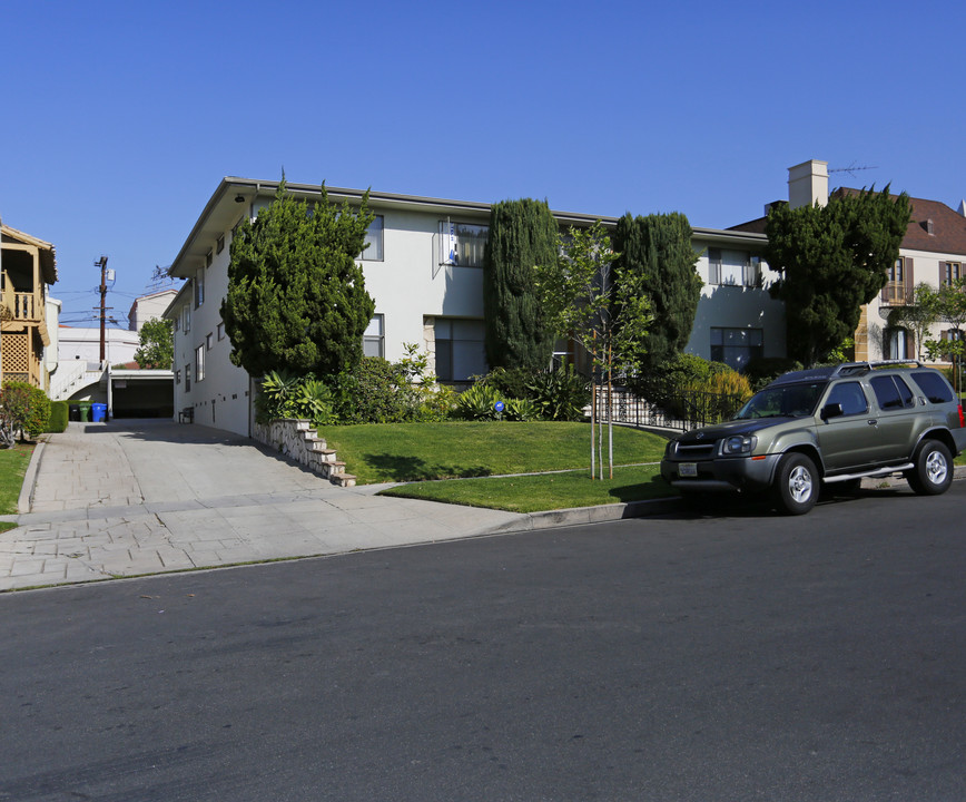 745-747 S Plymouth Blvd in Los Angeles, CA - Building Photo