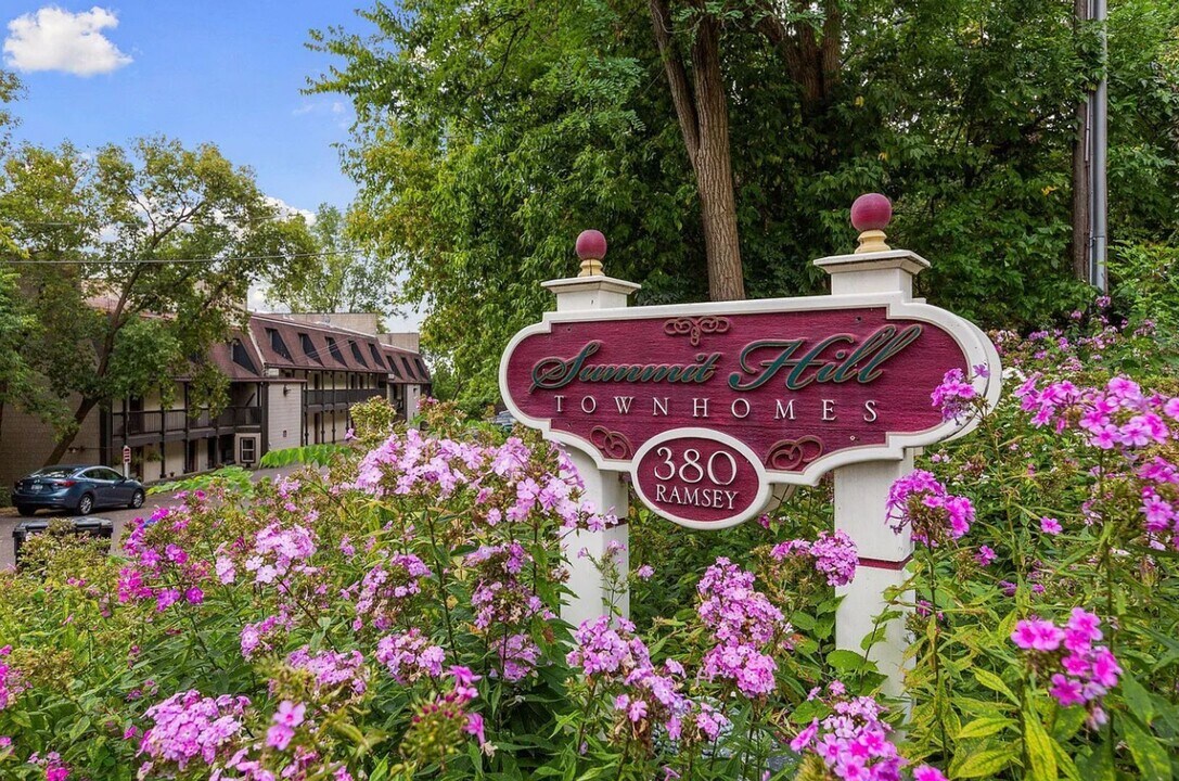 380 Ramsey St in St. Paul, MN - Foto de edificio