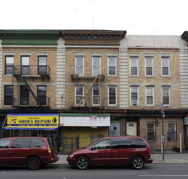 809 Rogers Ave in Brooklyn, NY - Building Photo - Building Photo