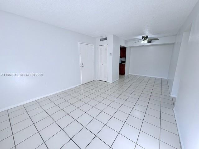 666 NW 114th Ave in Miami, FL - Building Photo - Building Photo