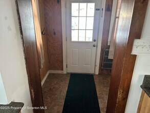 1108 N Abington Rd in Waverly, PA - Building Photo - Building Photo