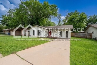 4605 Brassiewood Dr in Austin, TX - Building Photo - Building Photo