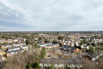 1505 Olde Sage Ct in Glen Allen, VA - Foto de edificio - Building Photo