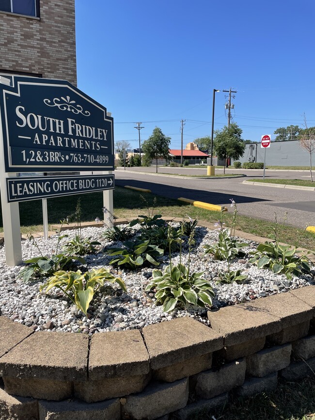 South Fridley Apartments photo'