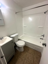 520 Massillon Rd in Akron, OH - Building Photo - Building Photo