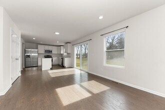 616 Countryside Dr in Chelsea, MI - Building Photo - Building Photo