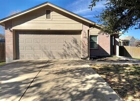 110 Comal Cove in Elgin, TX - Building Photo