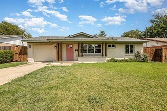 13520 Glenside Dr in Farmers Branch, TX - Building Photo - Building Photo