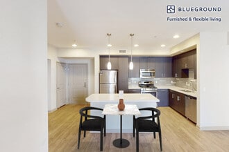 121 E Rte 66 in Glendora, CA - Building Photo - Building Photo