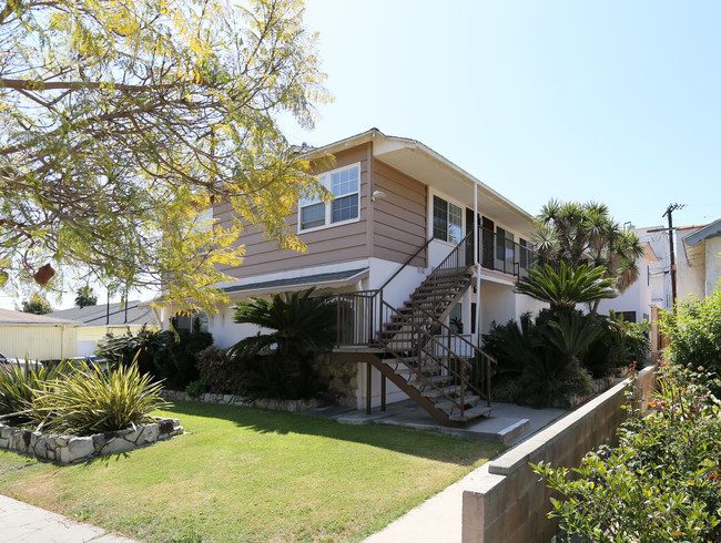 4363 Coolidge Ave in Los Angeles, CA - Building Photo - Building Photo