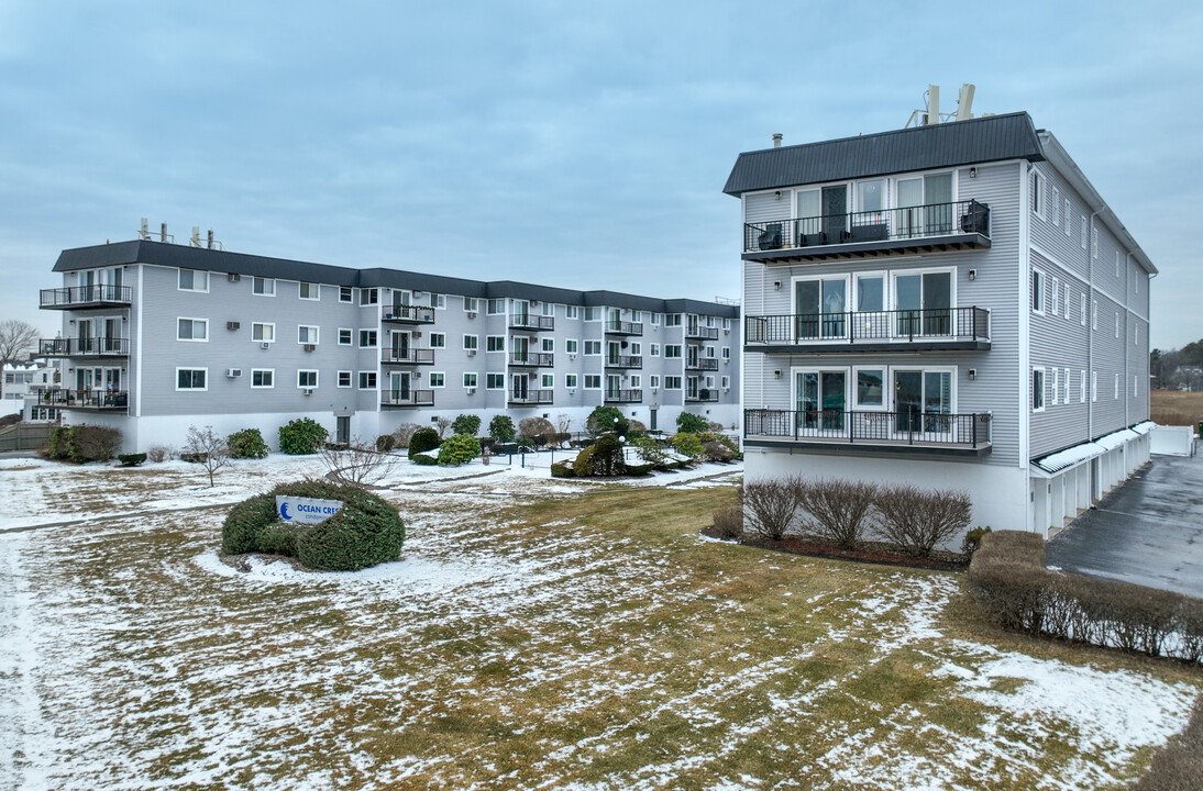 Ocean Crest Condominiums in Hampton, NH - Building Photo