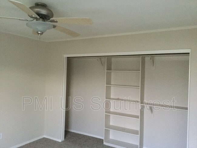 1681 Shamrock Rd in Bullhead City, AZ - Building Photo - Building Photo