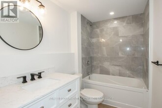 6245 Eldorado Ave in Niagara Falls, ON - Building Photo - Building Photo