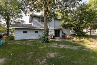 2913 Park Ridge Dr in Weston, WI - Building Photo - Building Photo