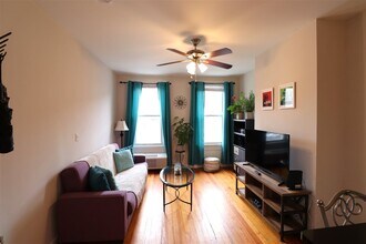 310 Madison St-Unit -4L in Hoboken, NJ - Building Photo - Building Photo