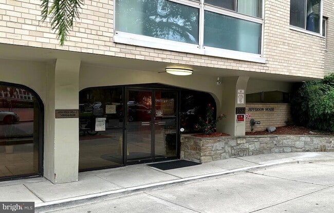 property at 922 24th St NW