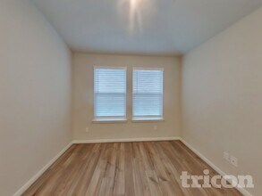 5723 Jayden Pass in Saint Hedwig, TX - Foto de edificio - Building Photo