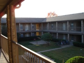 1508 S 13th St Apartamentos