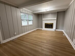 4230 Reed Rd in Columbus, OH - Building Photo - Building Photo