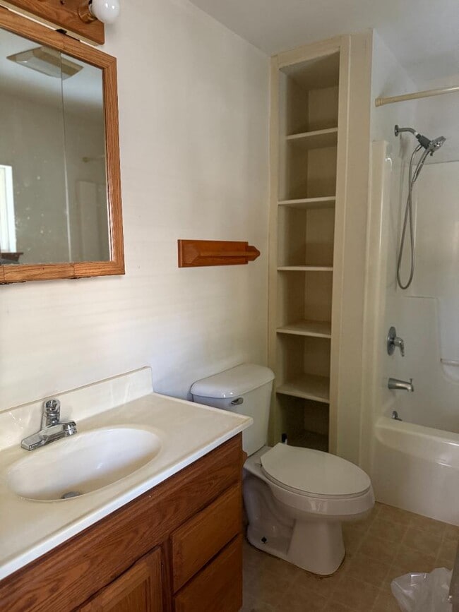 property at 528 Avon St