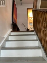 302 Rhodes Ave in Toronto, ON - Building Photo - Building Photo